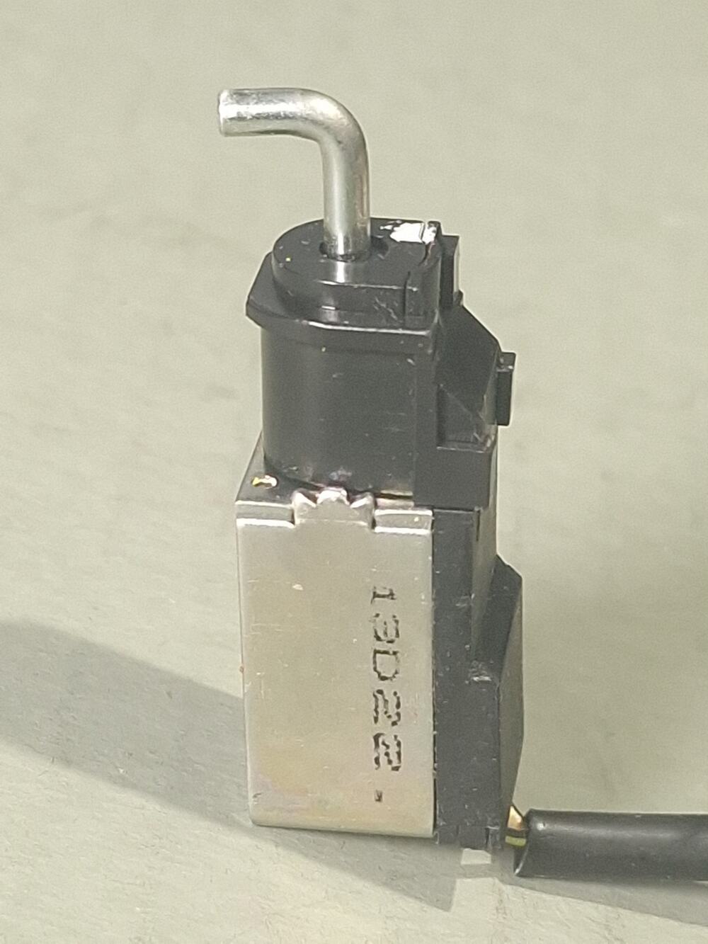 OEM Hyundai Veloster Shift Lock Actuator Solenoid Interlock 95840-2V100 Tested!